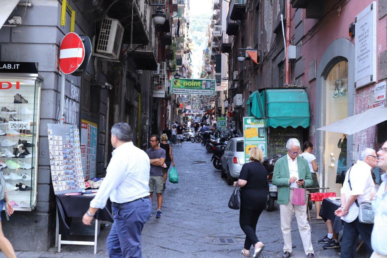 B&B Pisadog Napoli Exterior foto