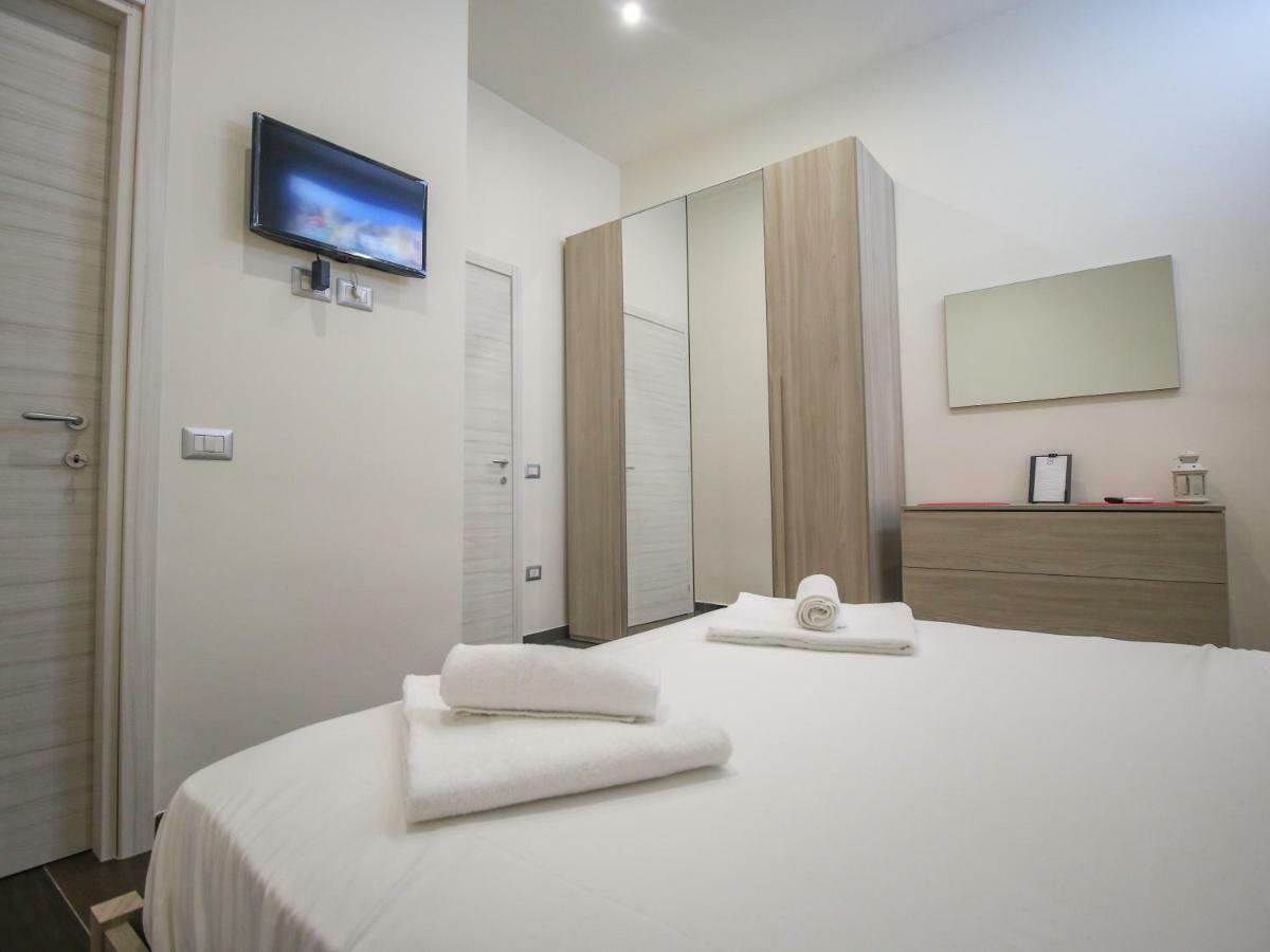 B&B Pisadog Napoli Exterior foto