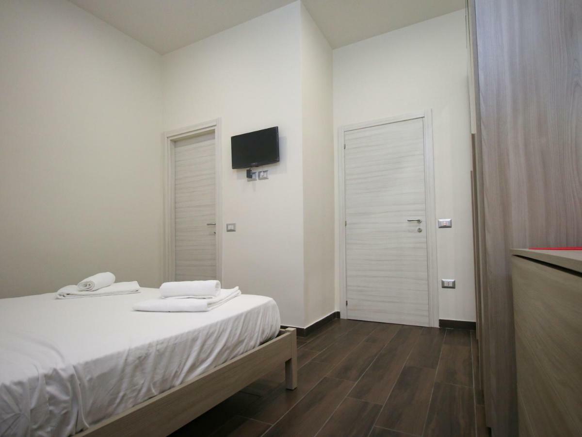 B&B Pisadog Napoli Exterior foto