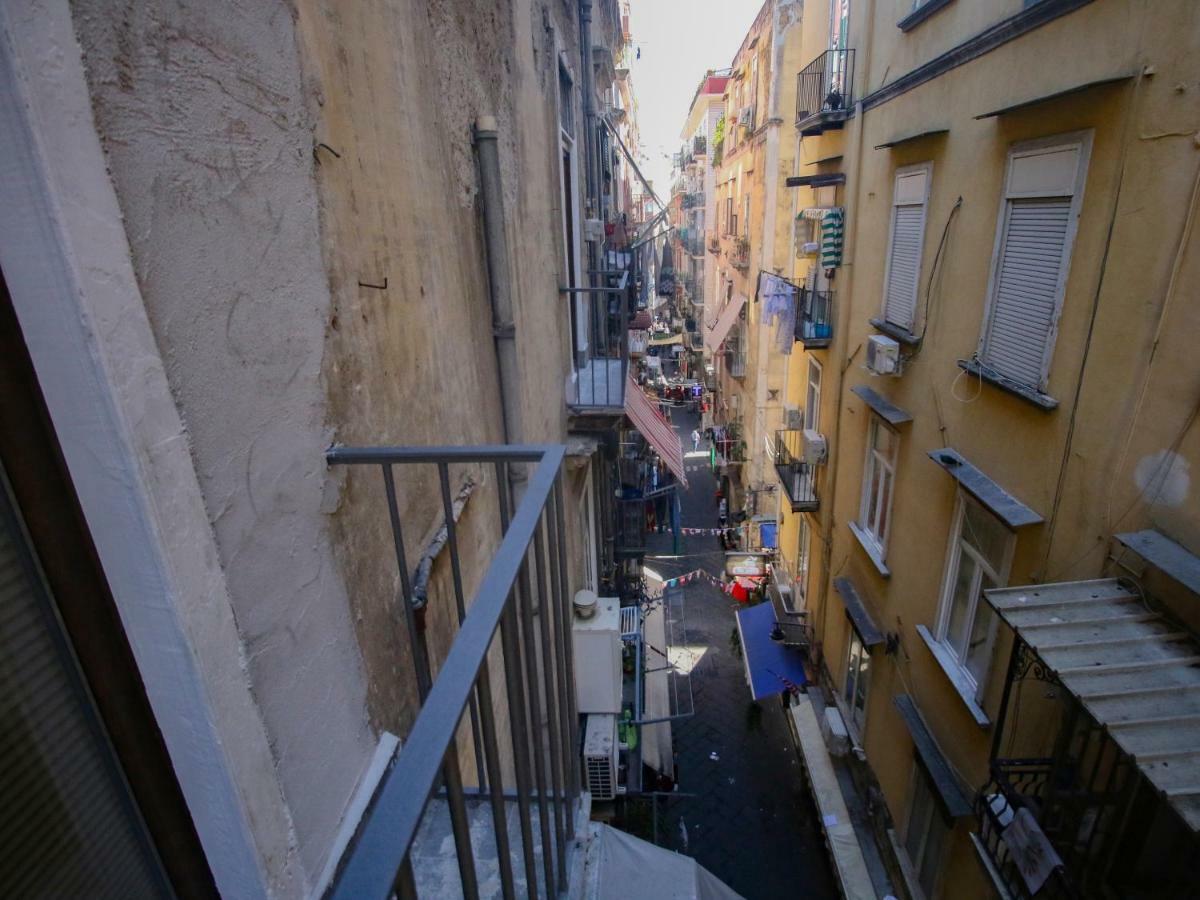 B&B Pisadog Napoli Exterior foto